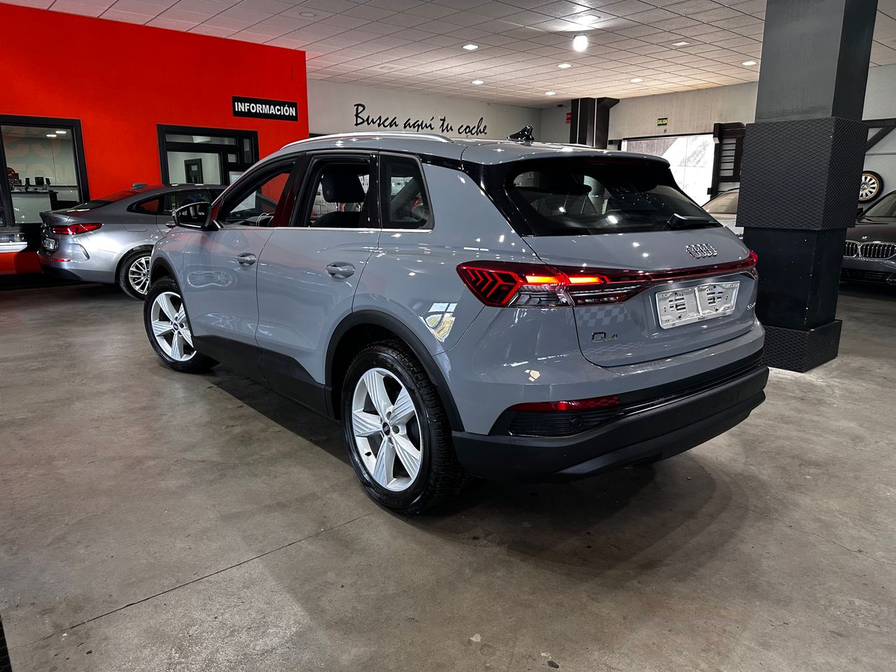 Foto Audi Q4 5