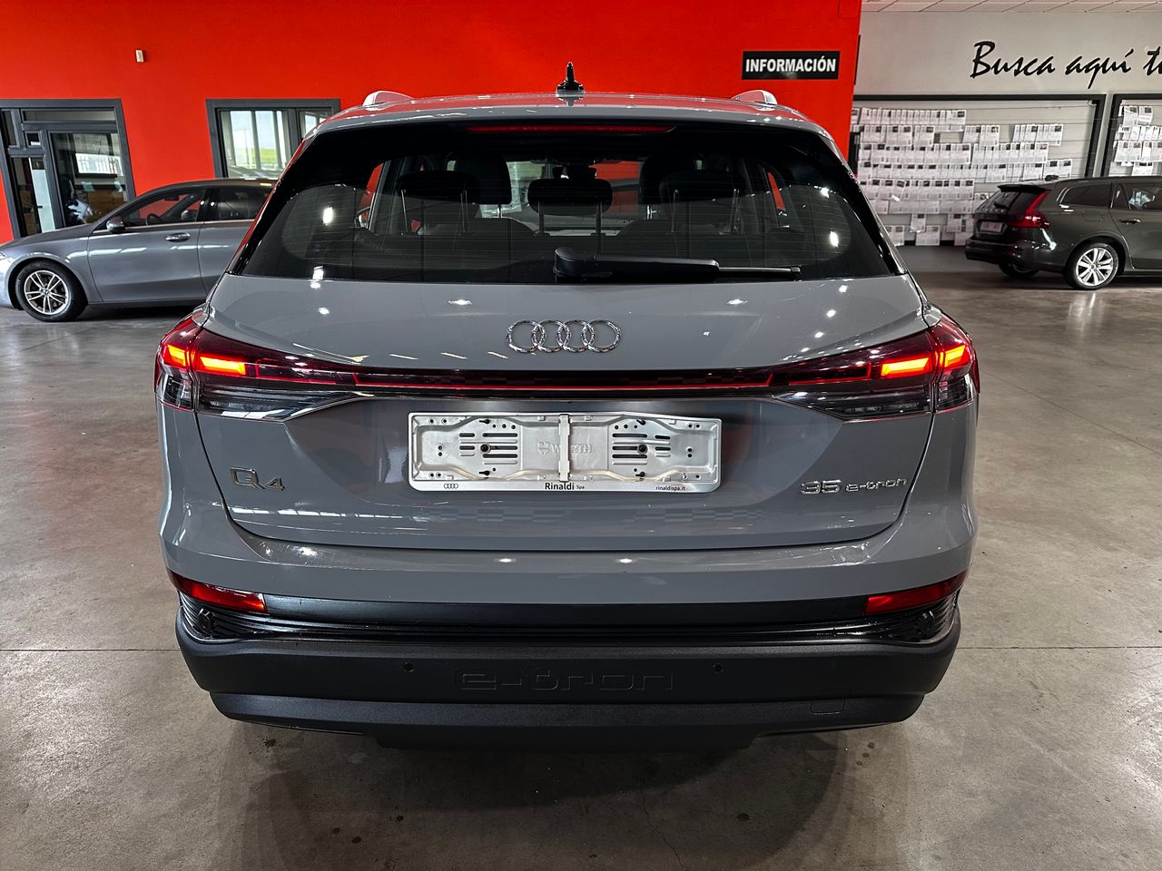 Foto Audi Q4 7