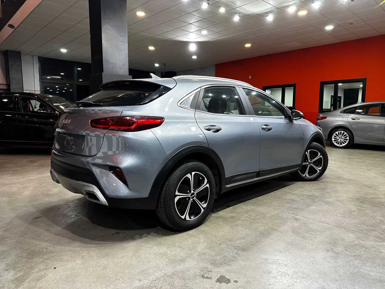 Foto Kia XCeed 6
