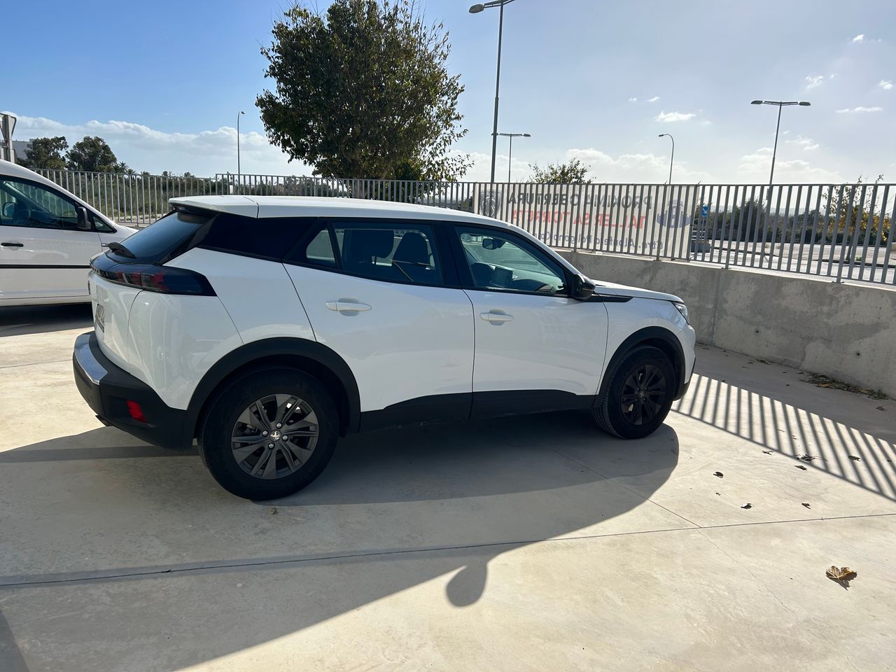 Foto Peugeot 2008 3