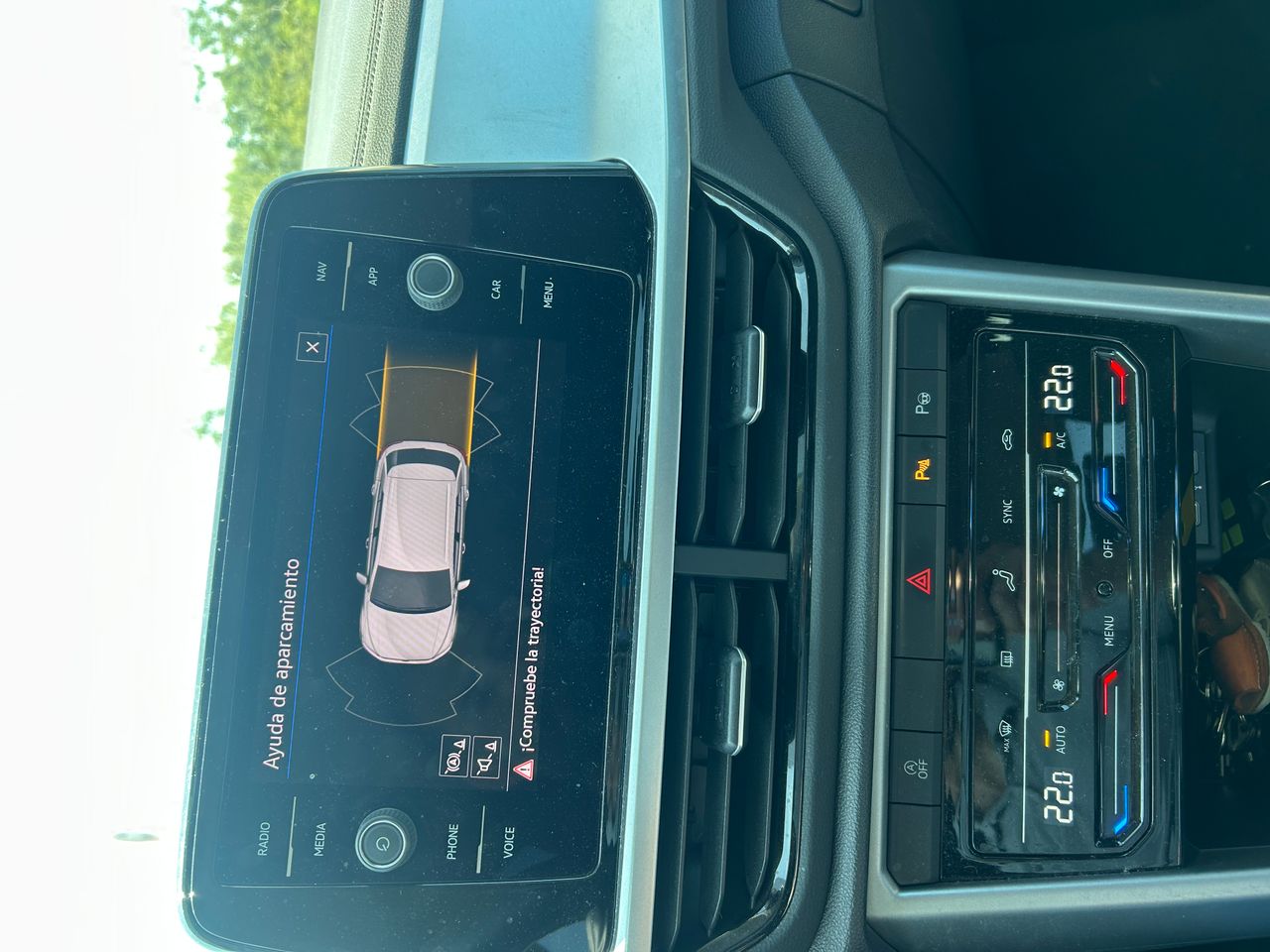 Foto Volkswagen T-Roc 8