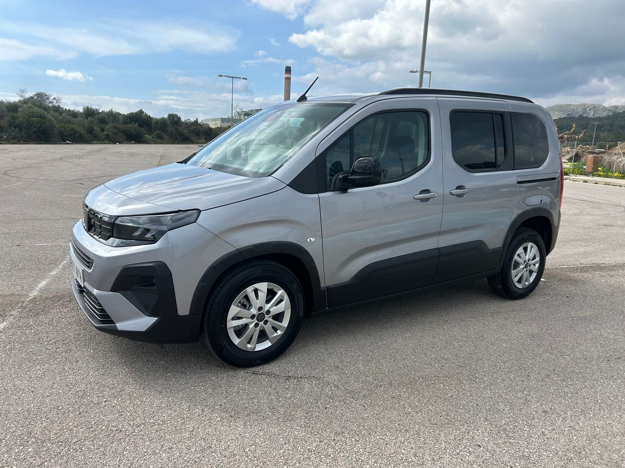 Foto Peugeot Rifter 3