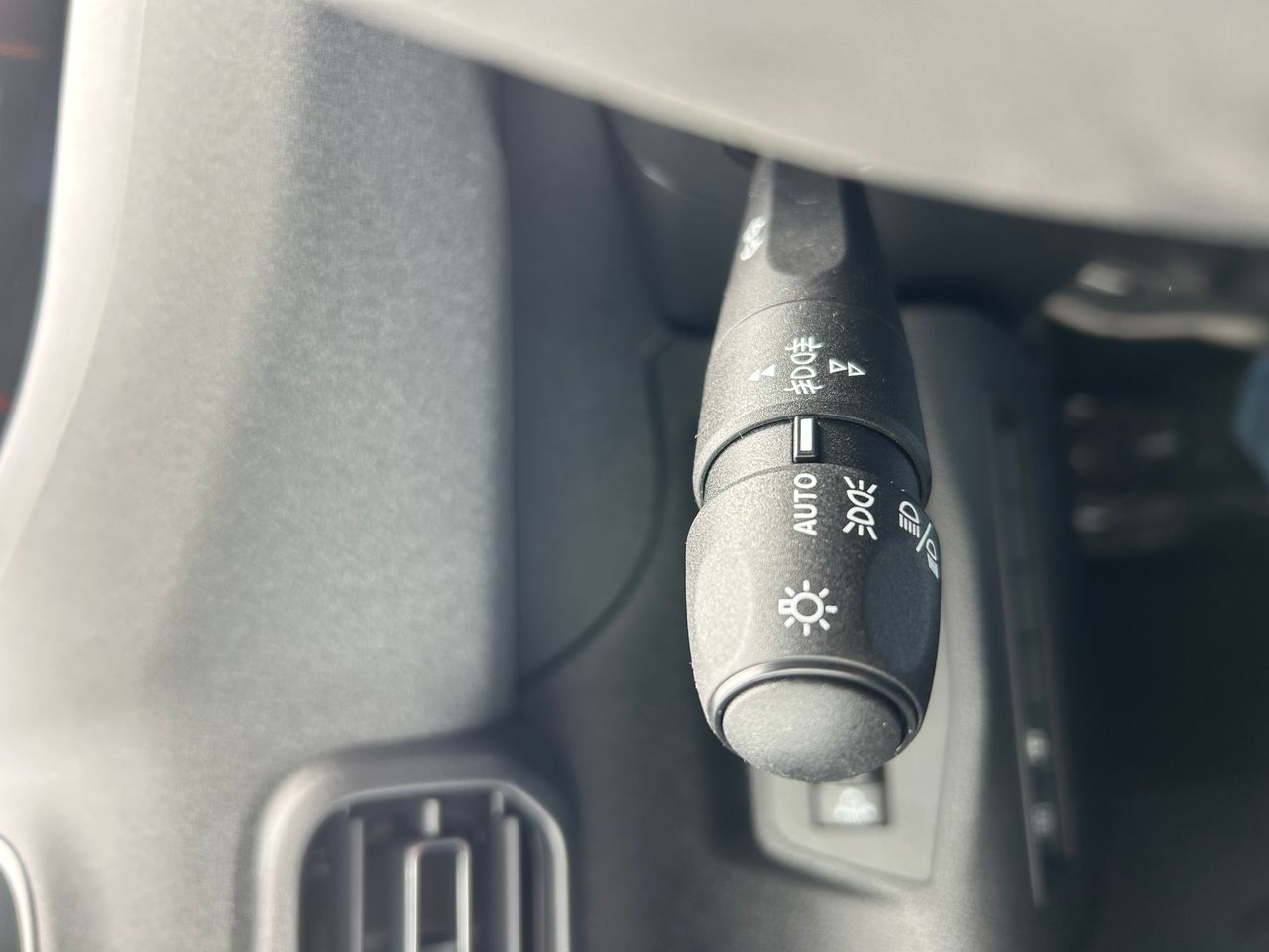 Foto Peugeot Rifter 14