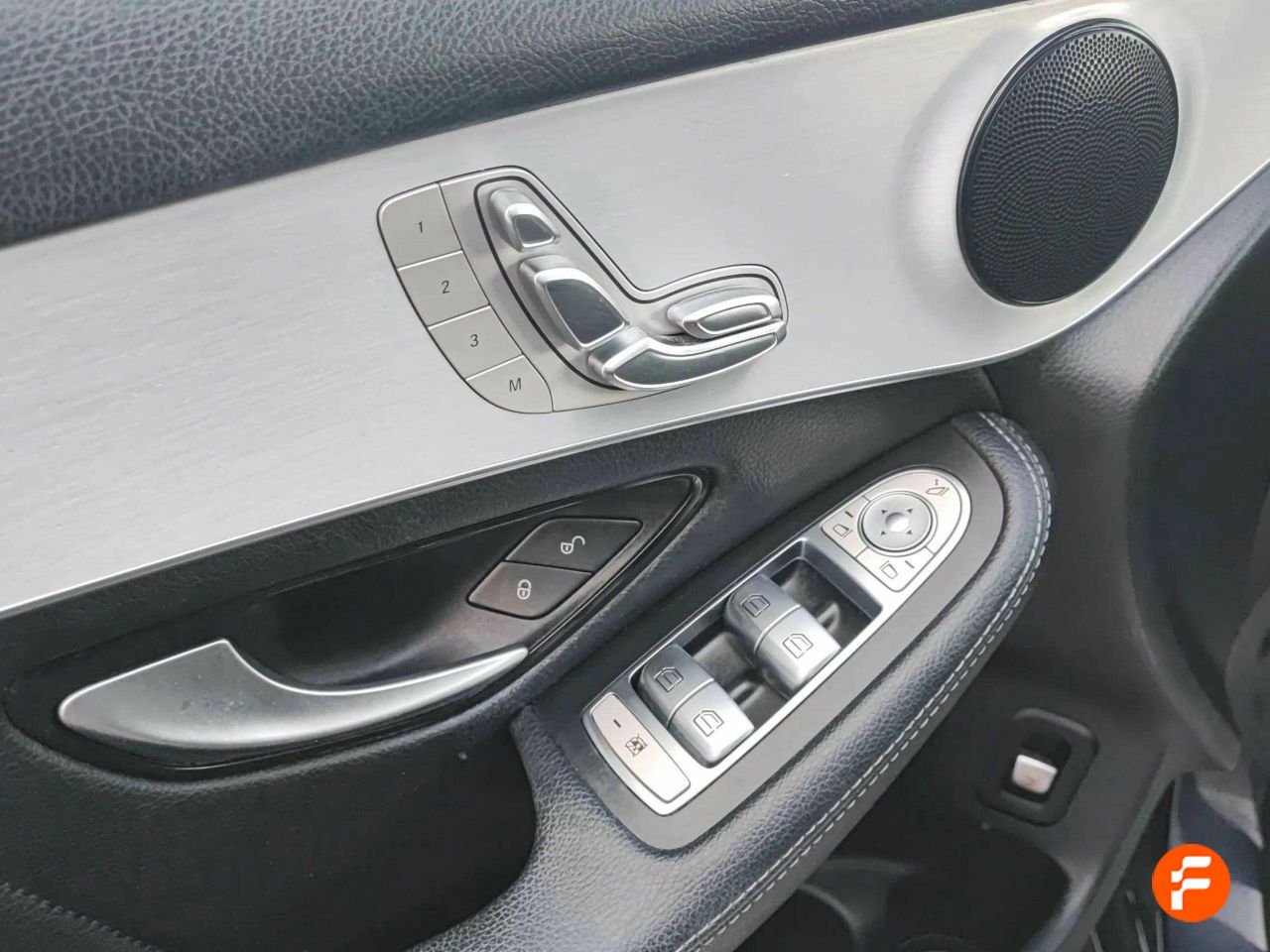 Foto Mercedes-Benz Clase GLC 16