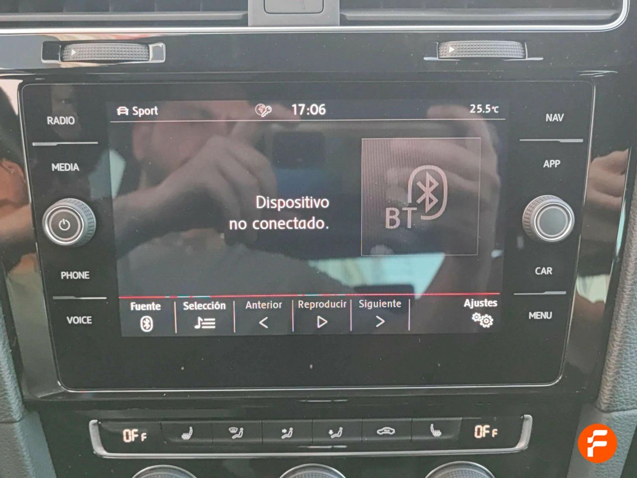 Foto Volkswagen Golf 23