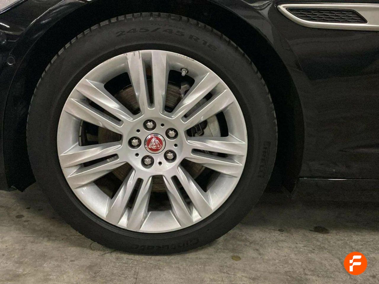Foto Jaguar XF 10