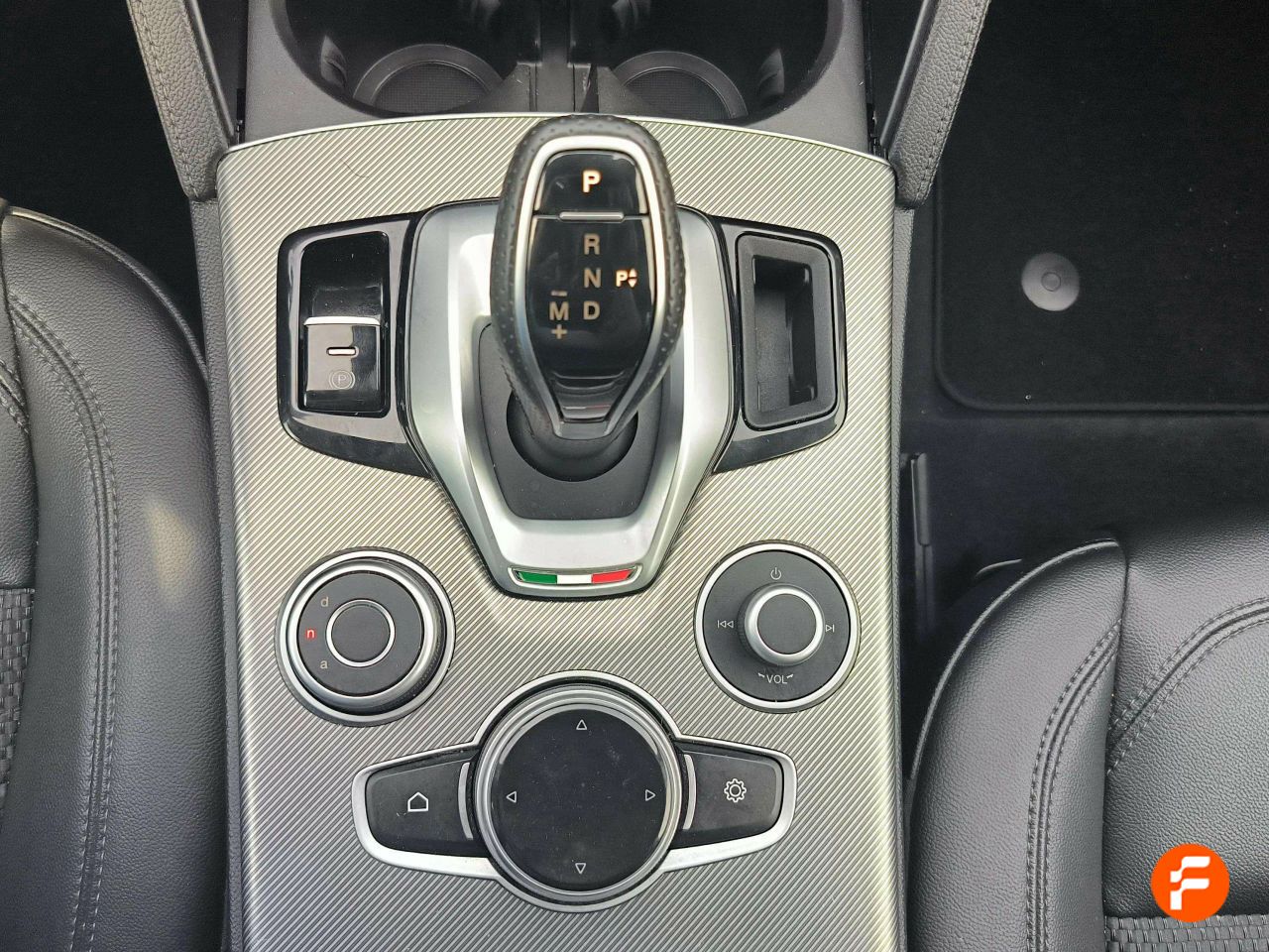 Foto Alfa Romeo Stelvio 13