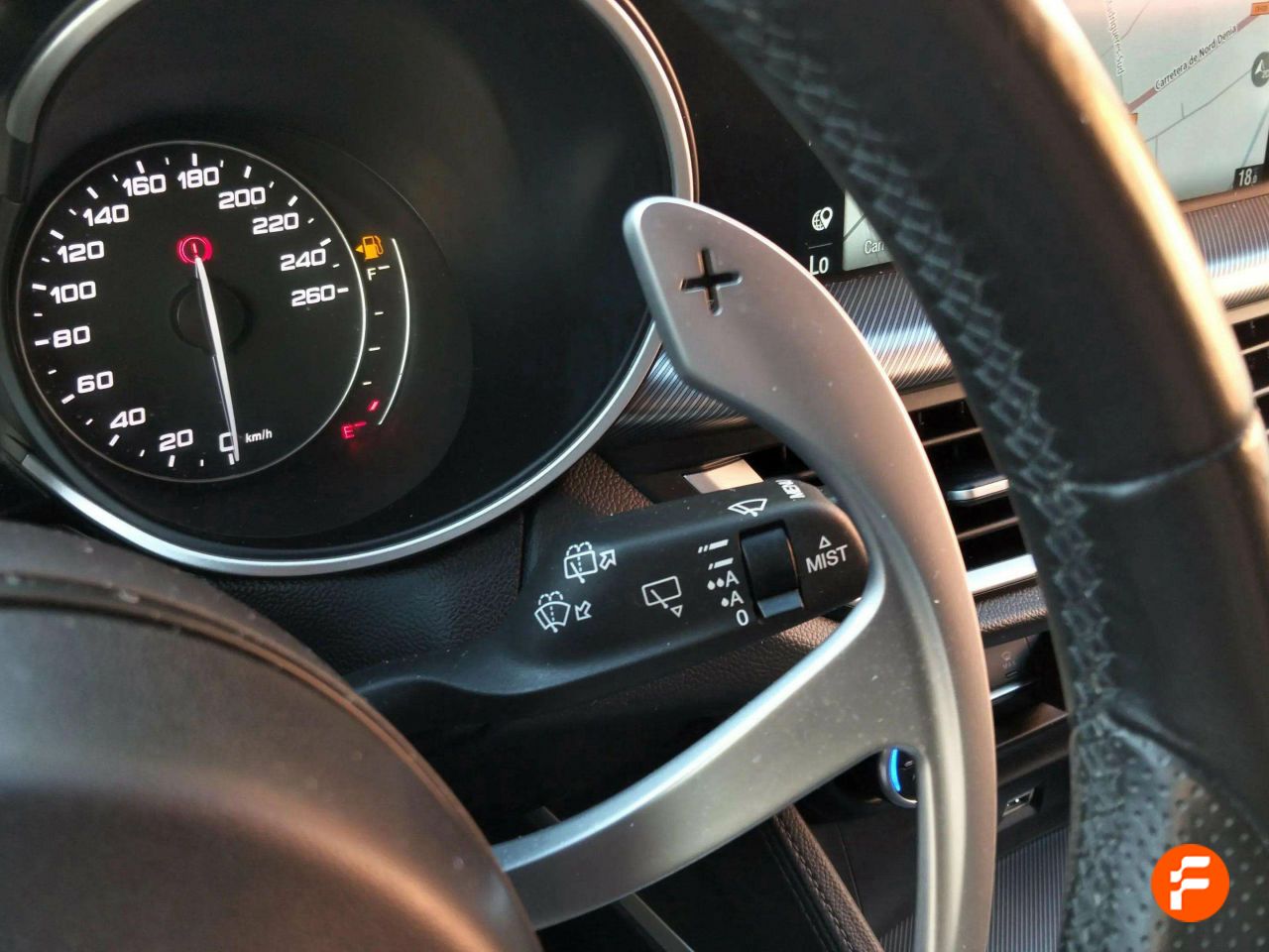Foto Alfa Romeo Stelvio 17
