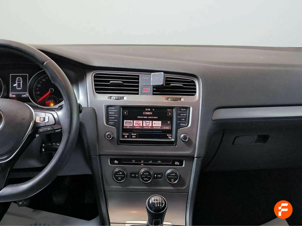 Foto Volkswagen Golf 10