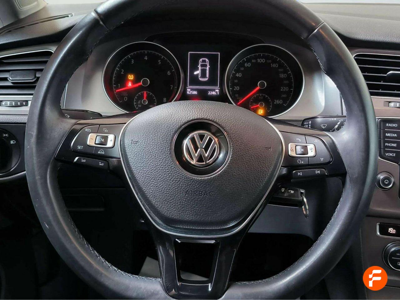 Foto Volkswagen Golf 11