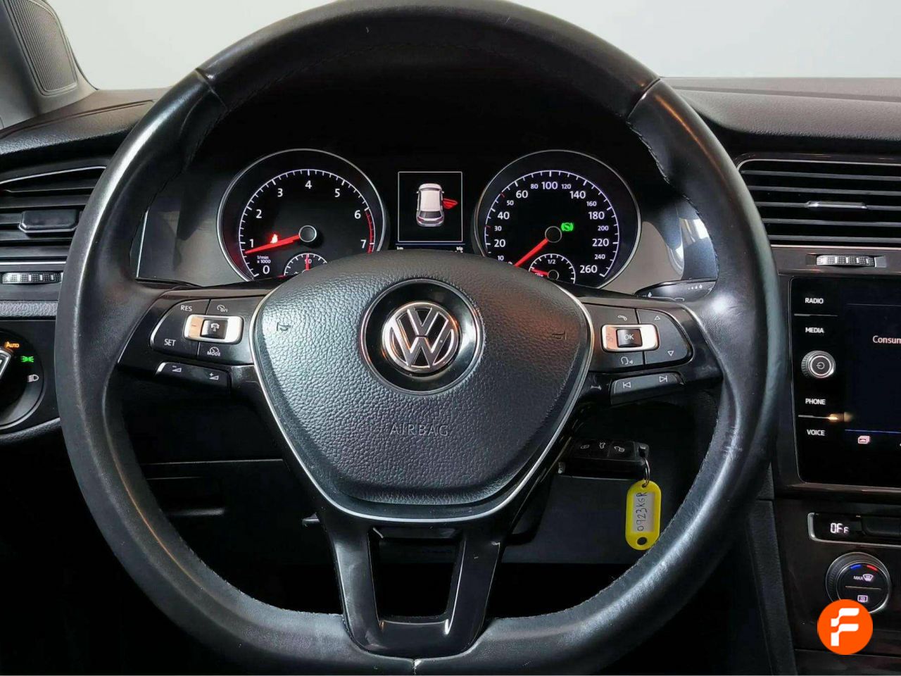 Foto Volkswagen Golf 13