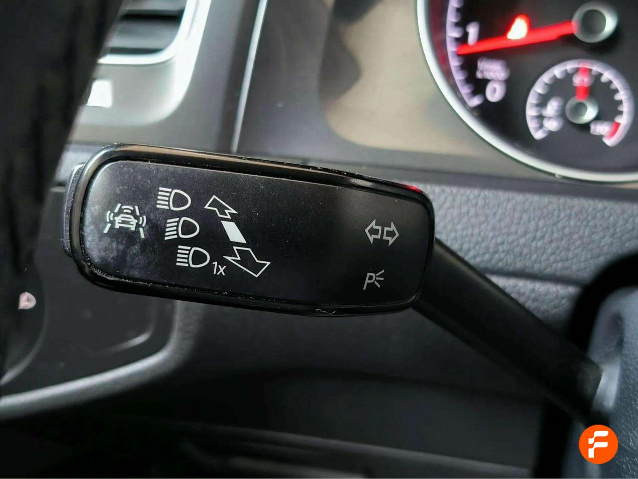 Foto Volkswagen Golf 17