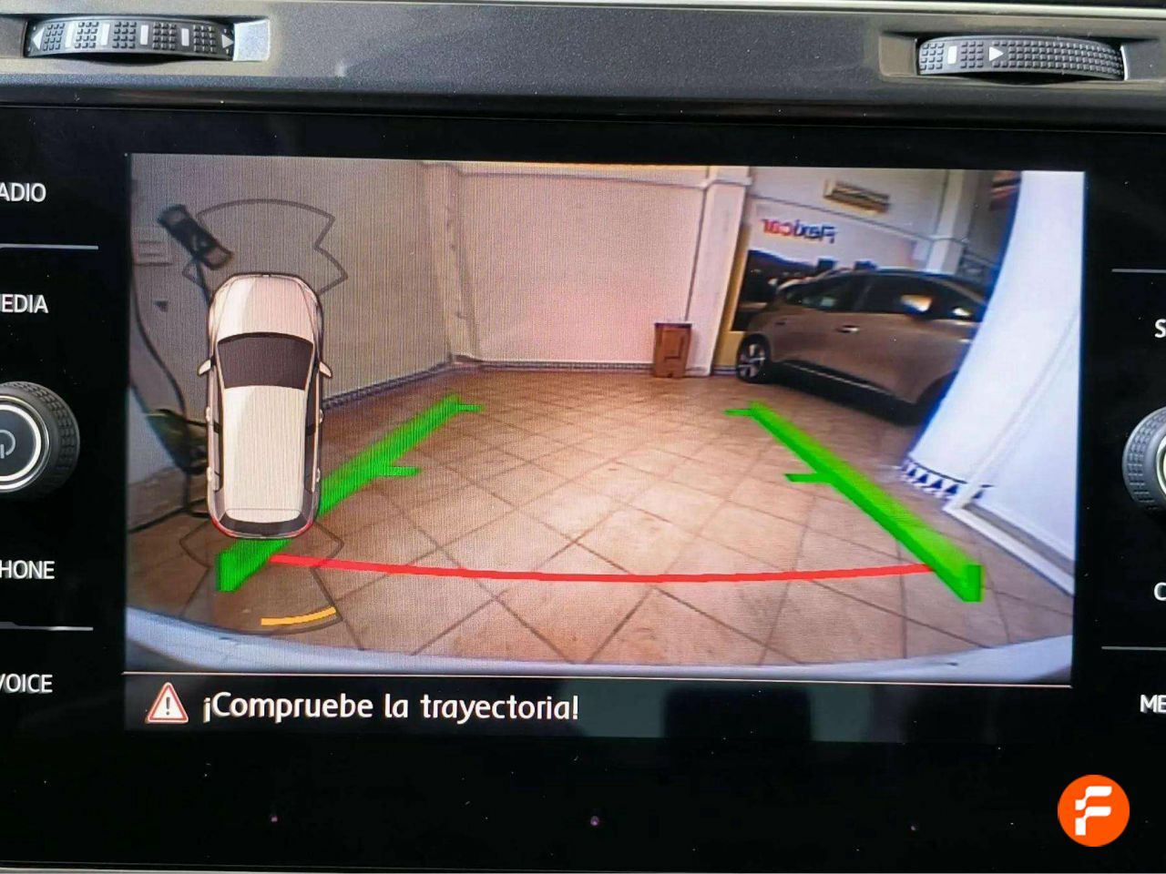 Foto Volkswagen Golf 19