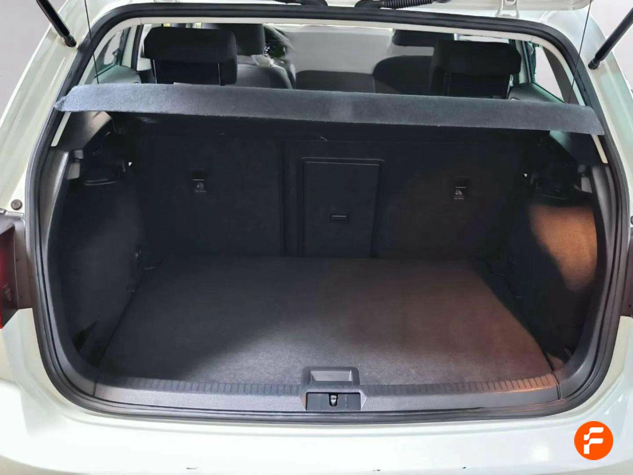 Foto Volkswagen Golf 30