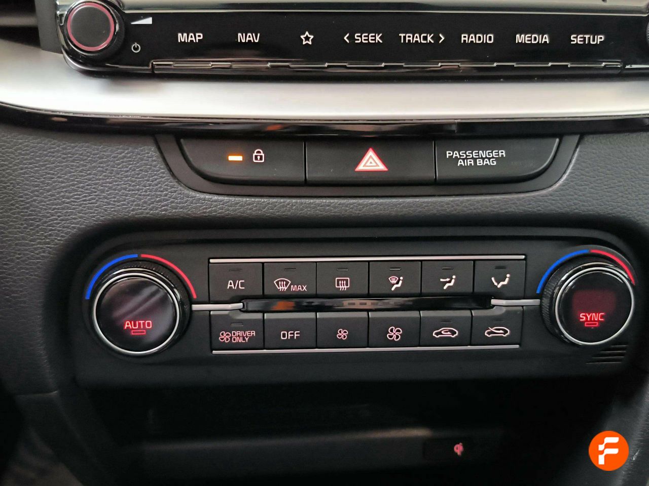 Foto Kia XCeed 27