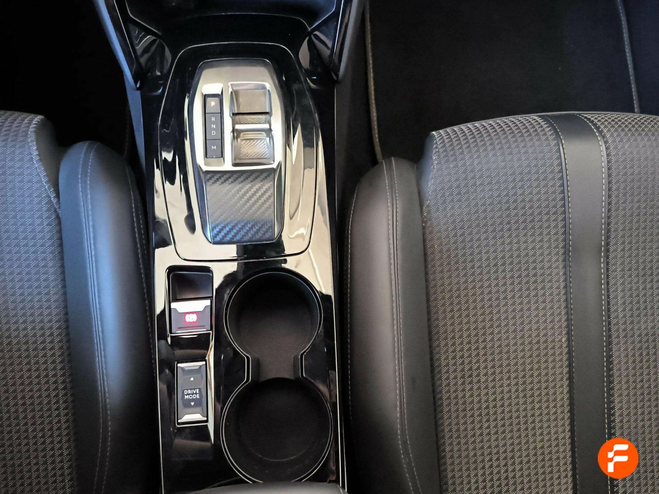 Foto Peugeot 2008 19