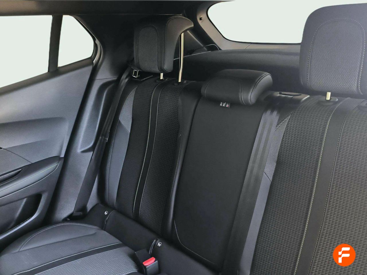 Foto Peugeot 2008 33