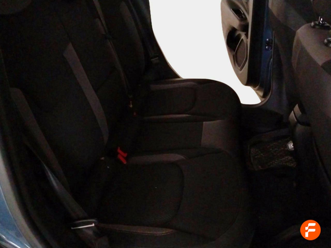 Foto Jeep Renegade 16