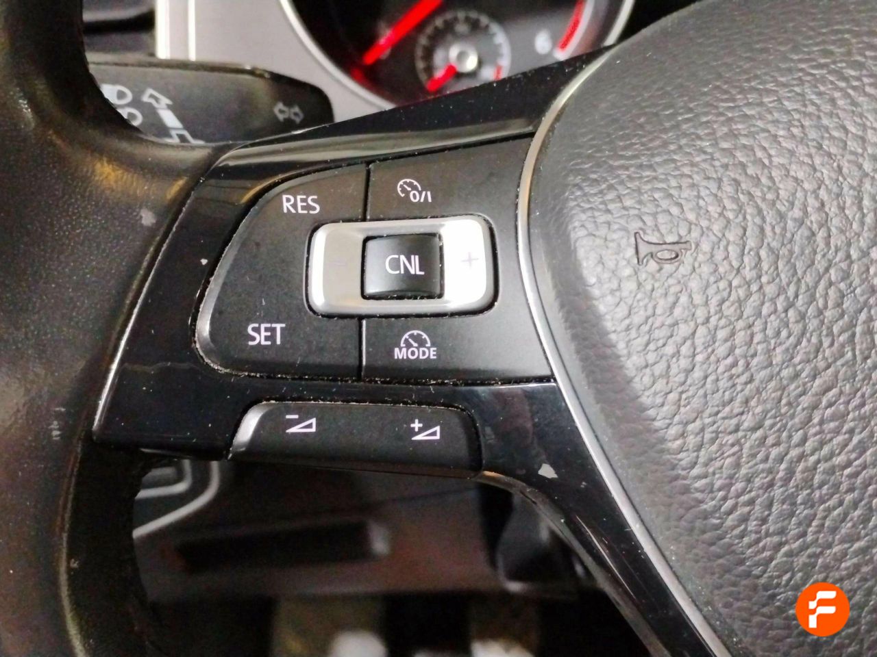Foto Volkswagen Golf 15
