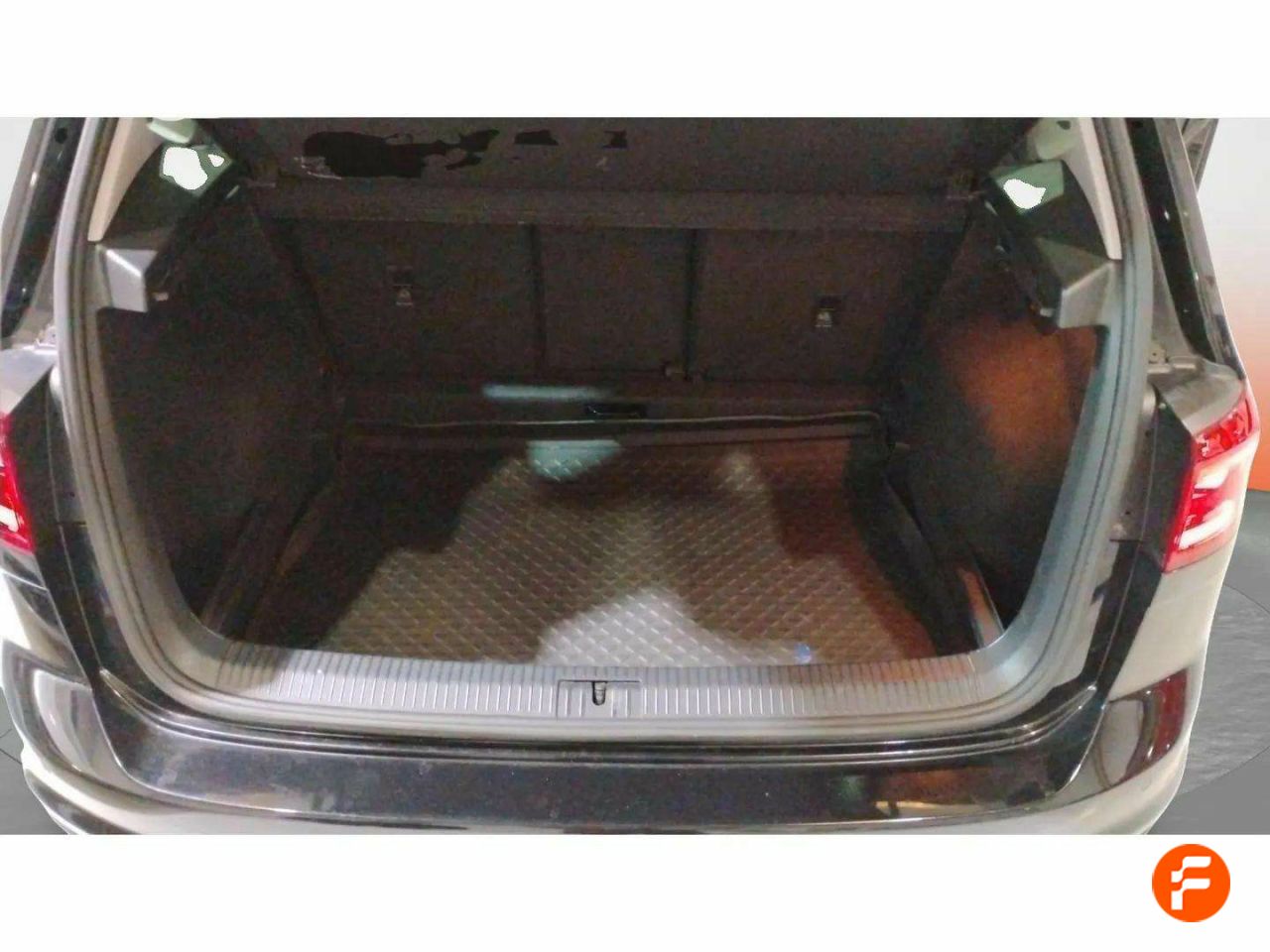 Foto Volkswagen Golf 27
