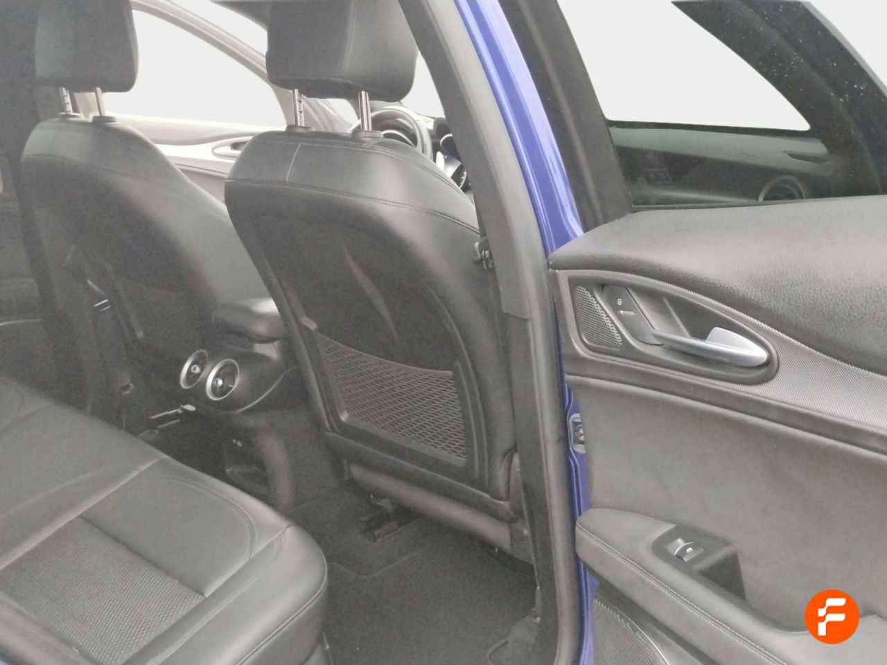 Foto Alfa Romeo Stelvio 18