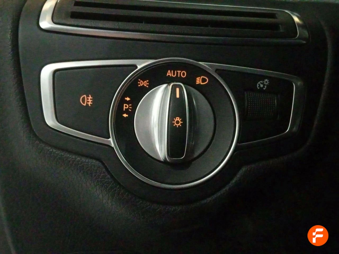Foto Mercedes-Benz Clase C 22
