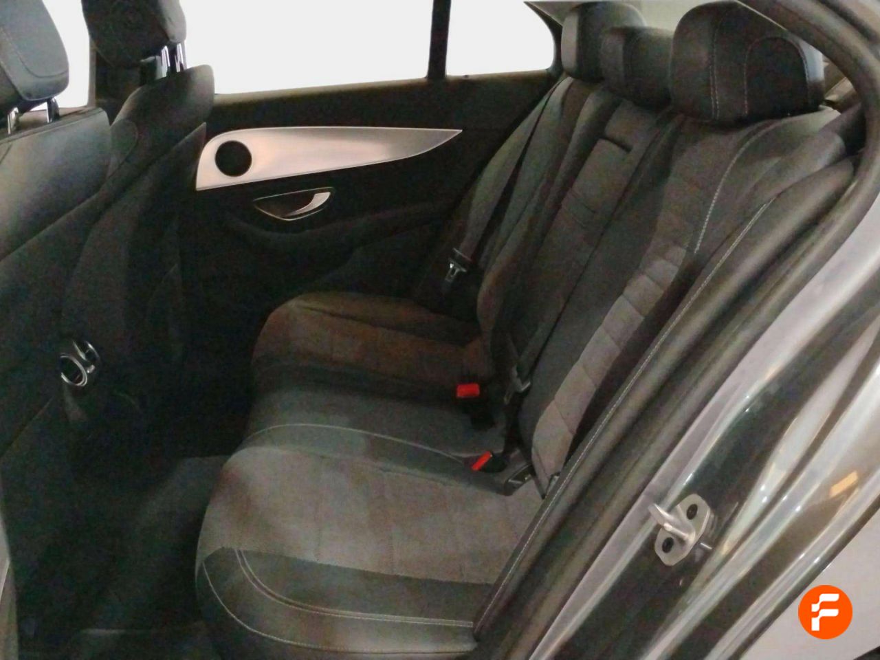 Foto Mercedes-Benz Clase E 24
