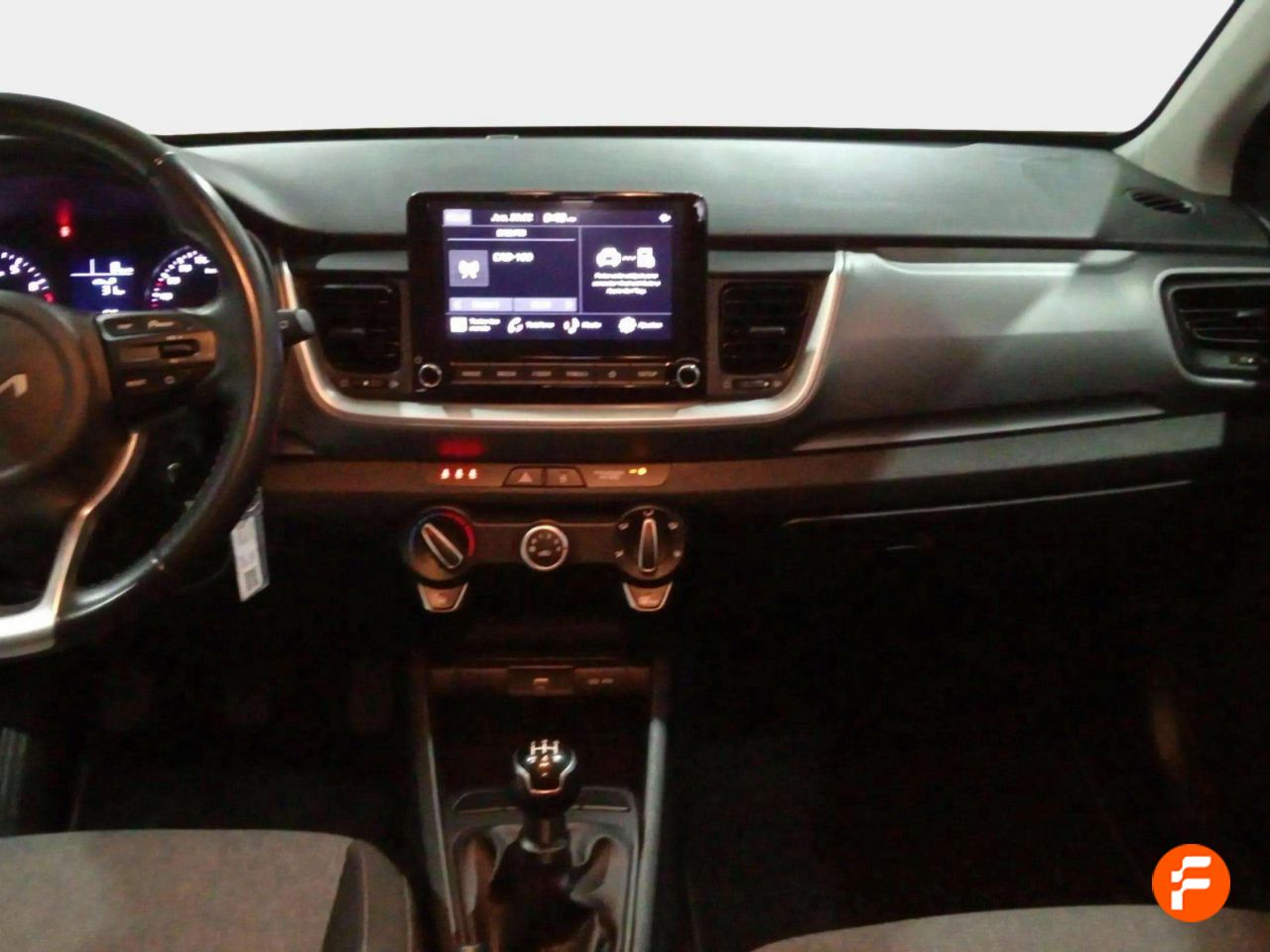Foto Kia Stonic 10