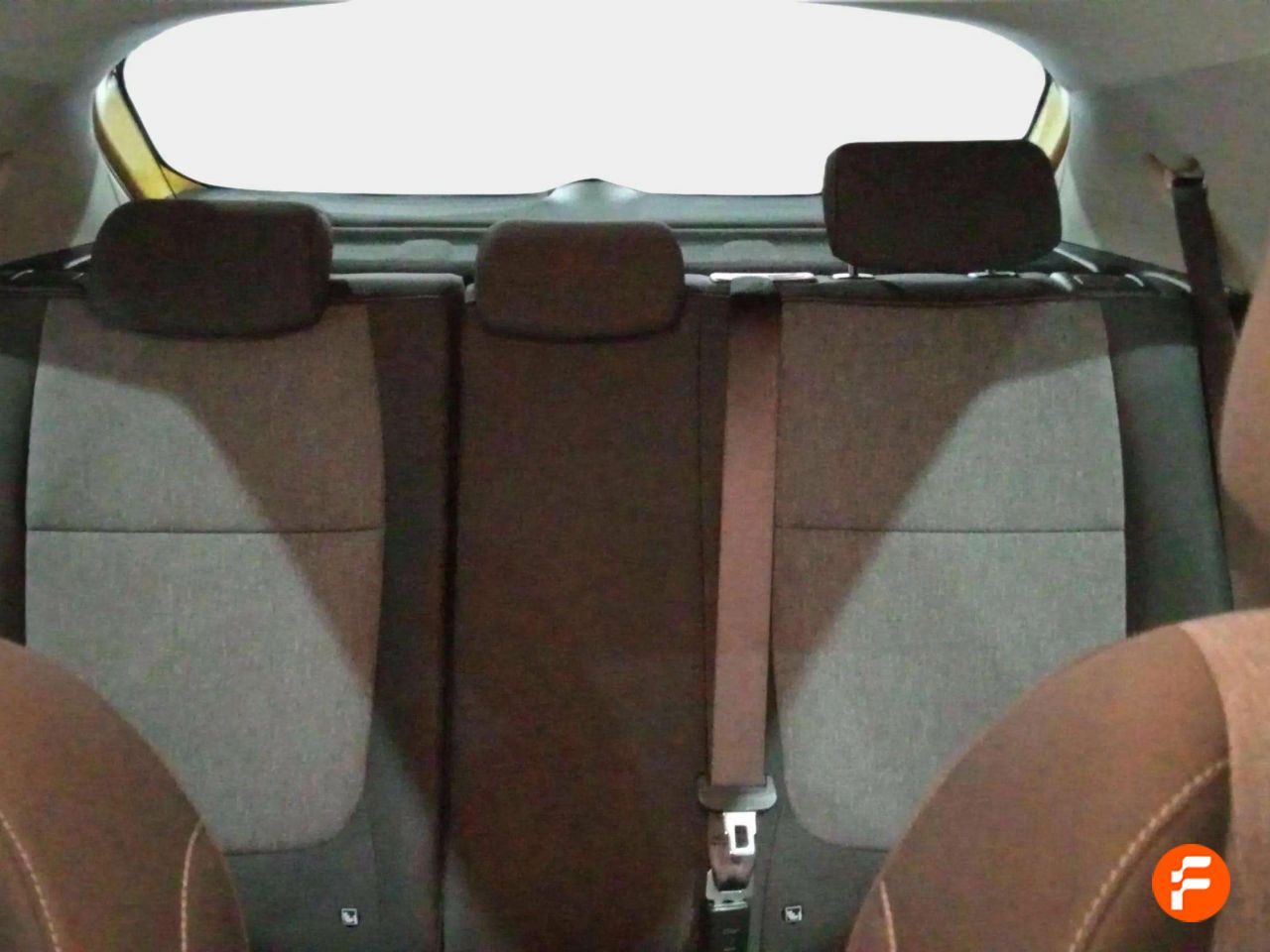 Foto Kia Stonic 16