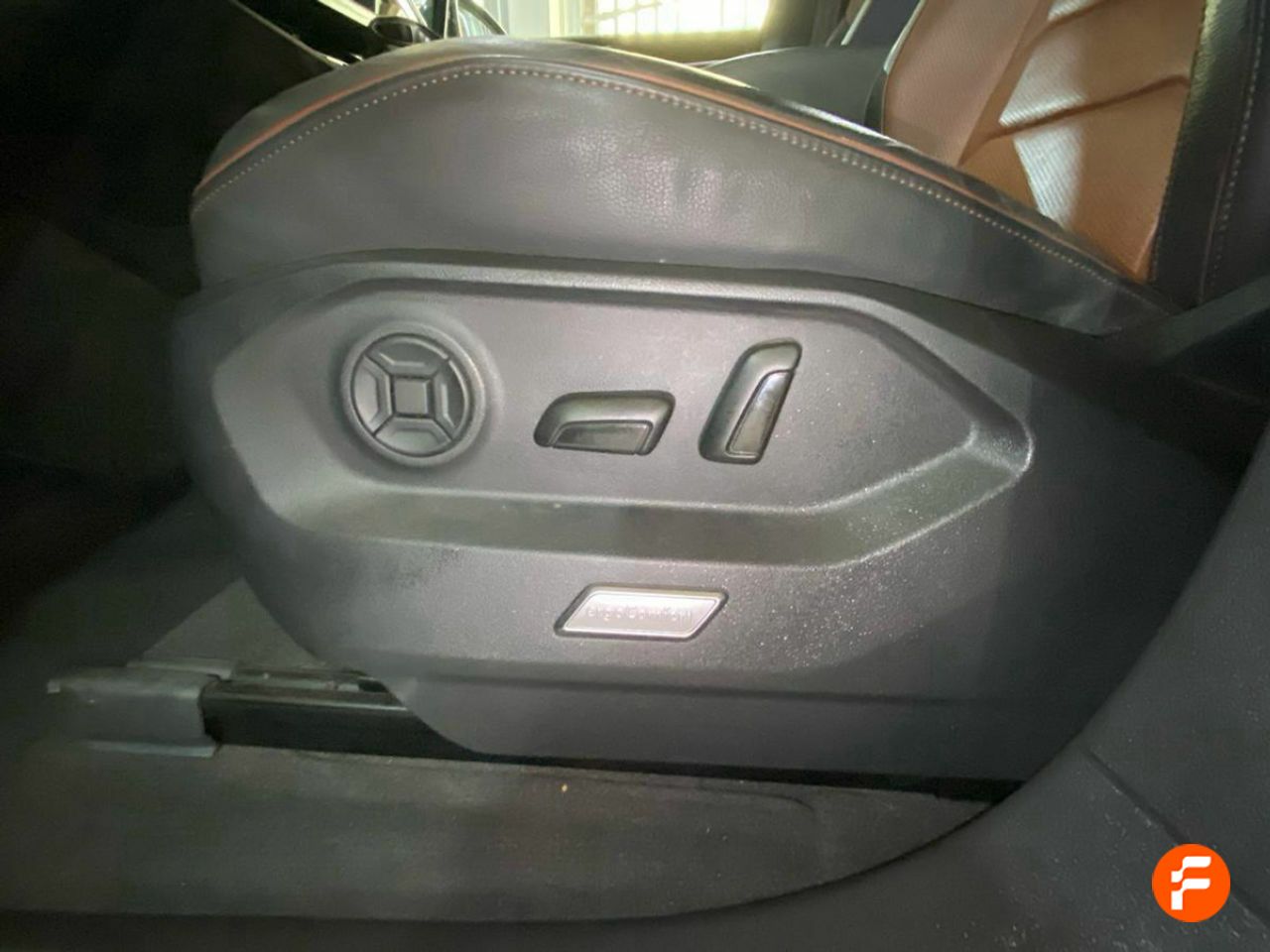 Foto Volkswagen Touareg 25