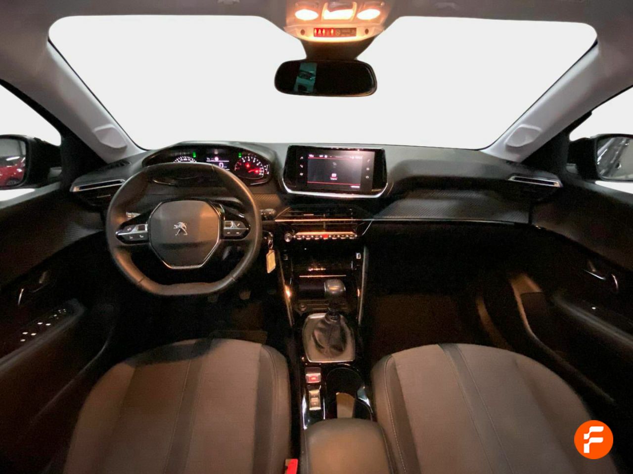 Foto Peugeot 208 10