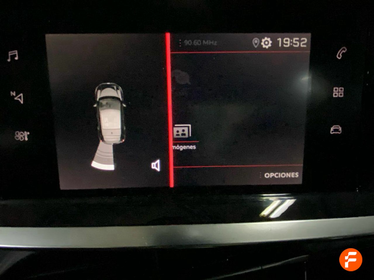 Foto Peugeot 208 12