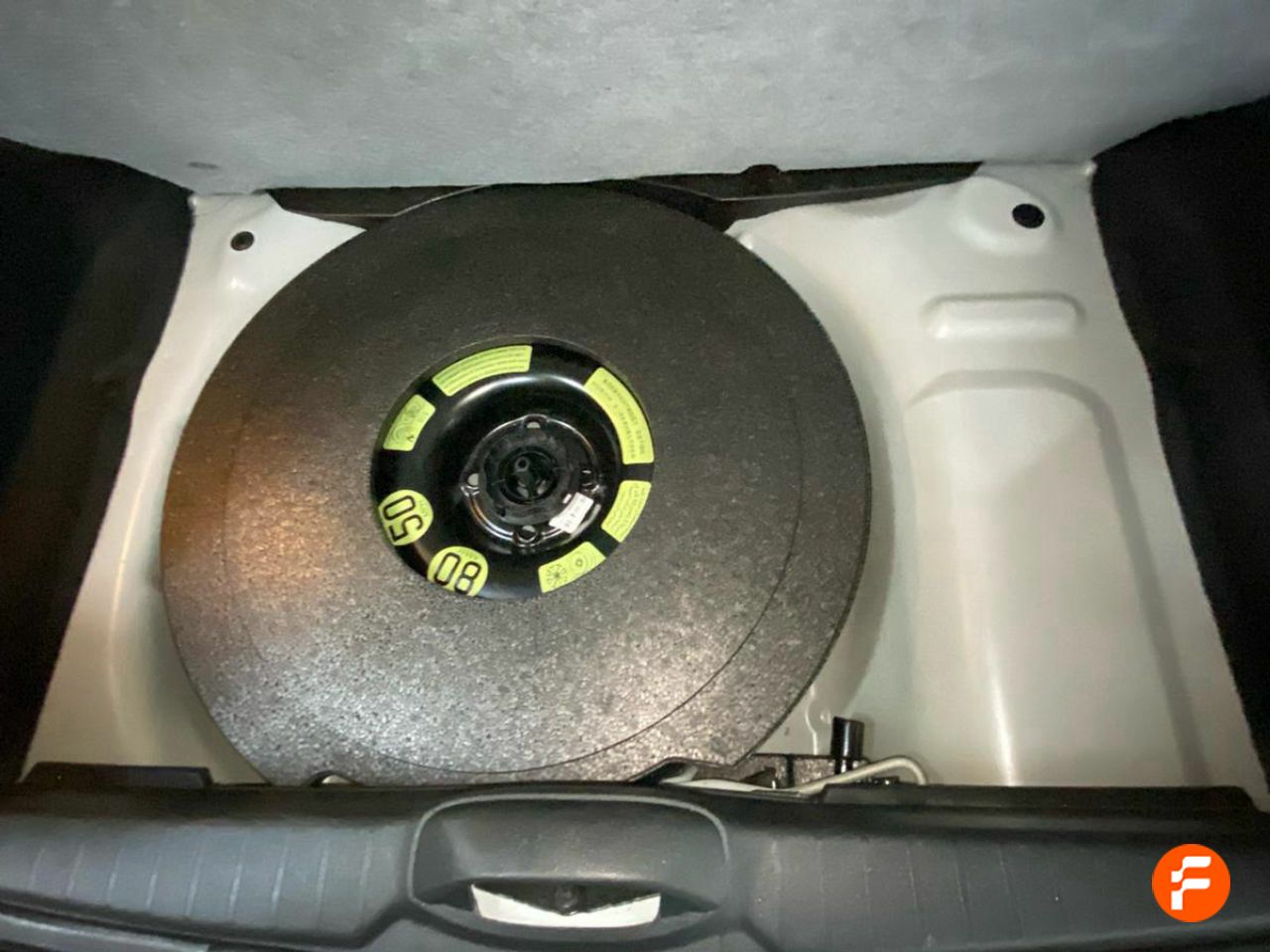 Foto Peugeot 208 24