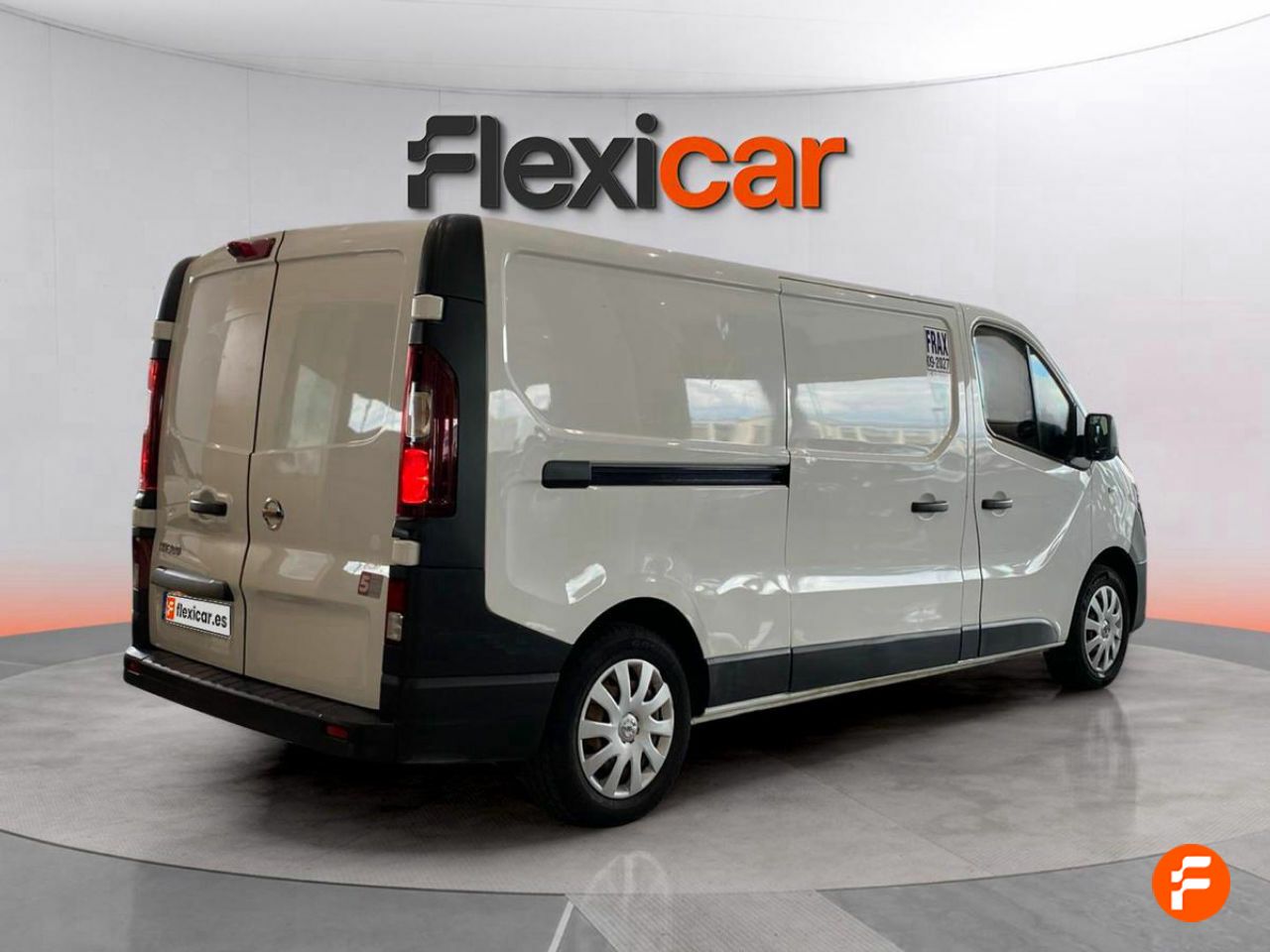 Foto Nissan NV300 5