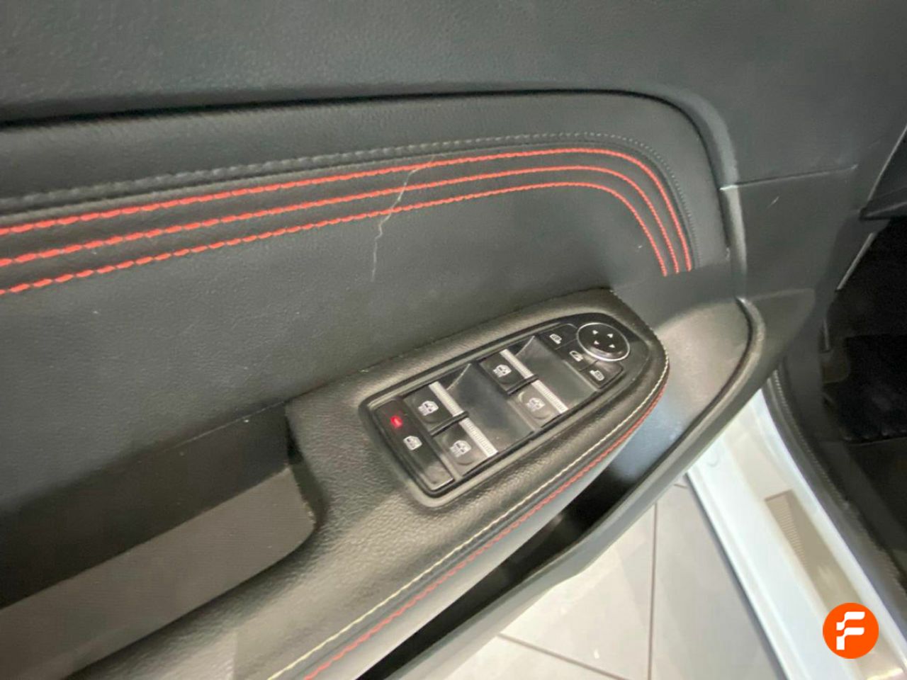 Foto Renault Arkana 25