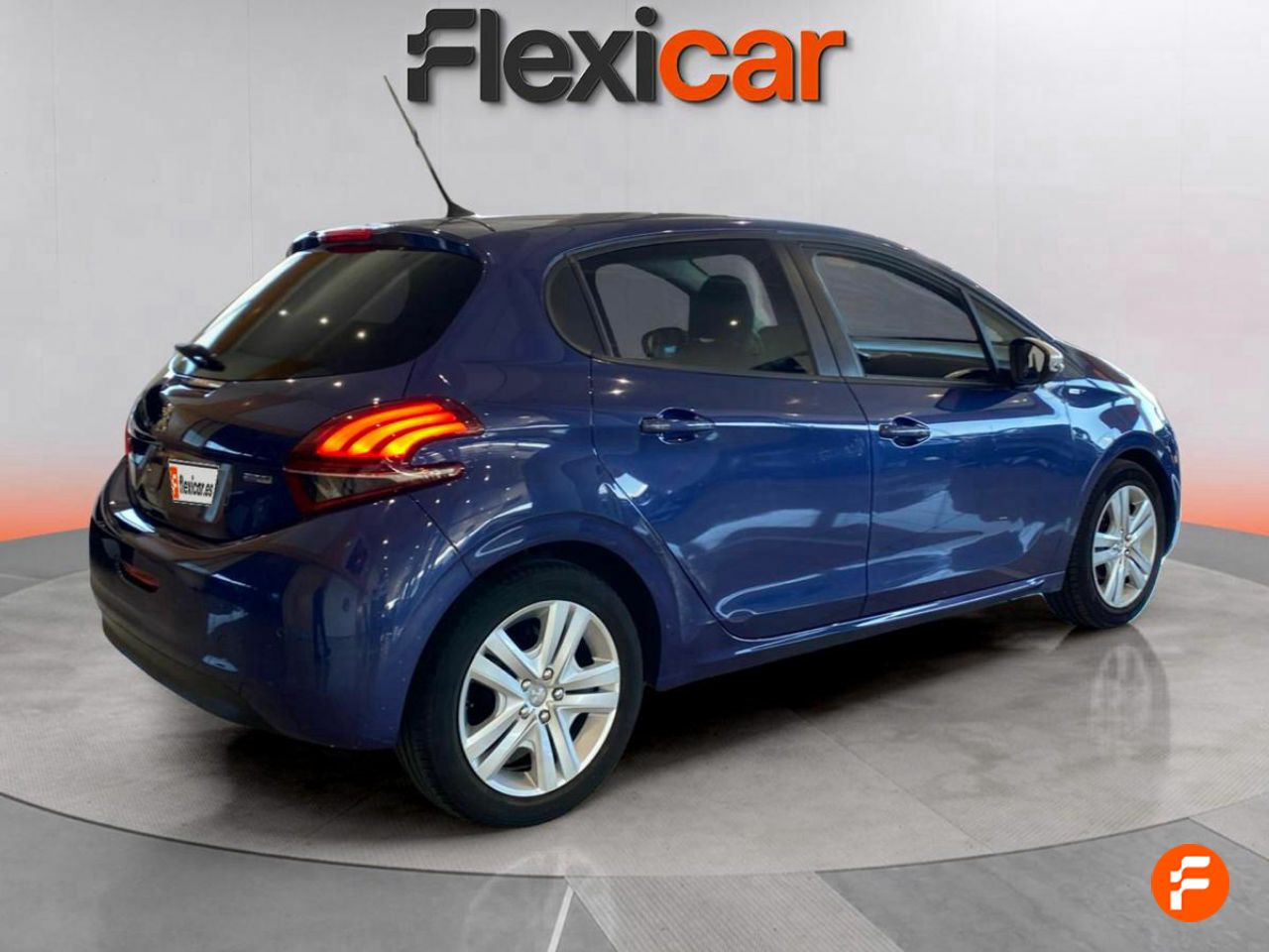 Foto Peugeot 208 4