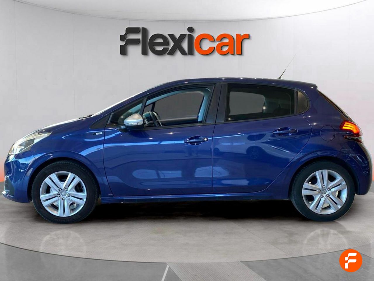 Foto Peugeot 208 8