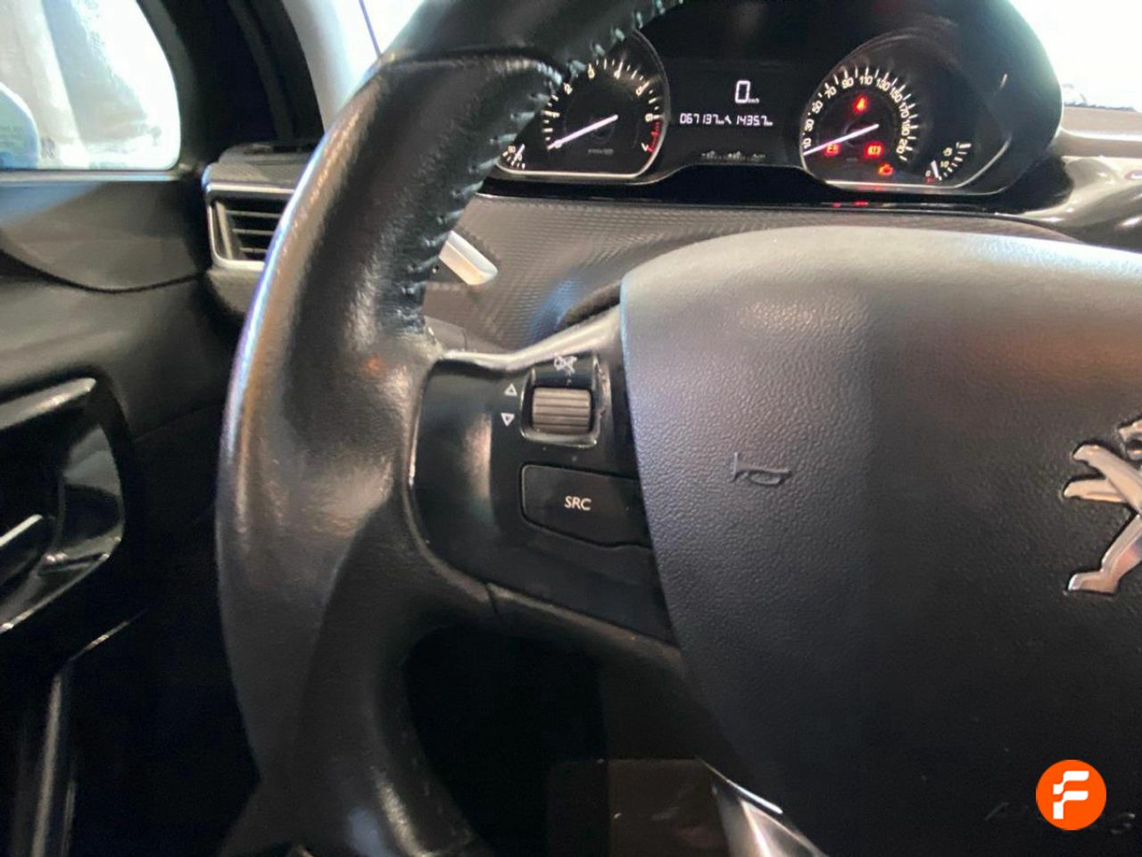 Foto Peugeot 208 15