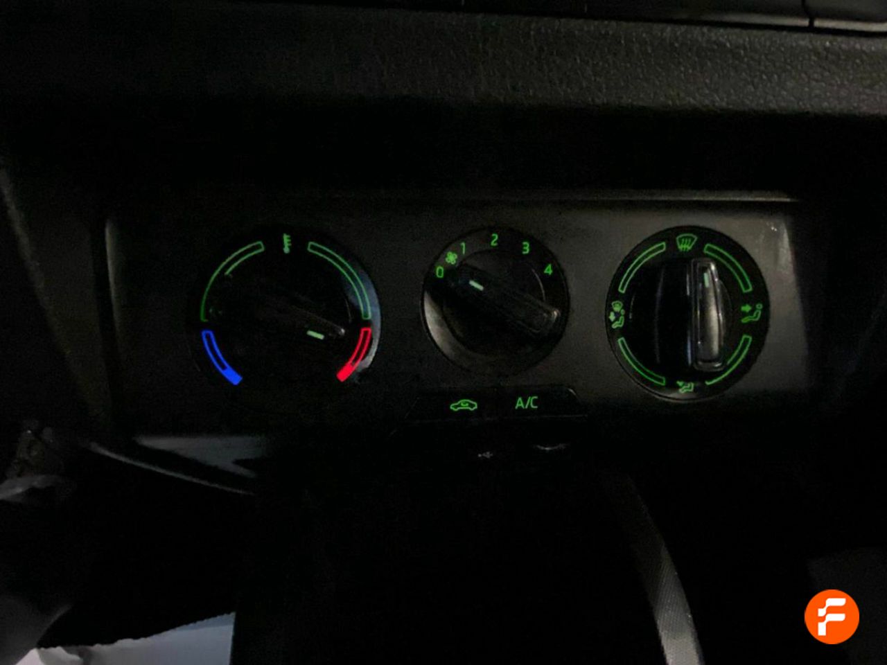 Foto Skoda Fabia 13