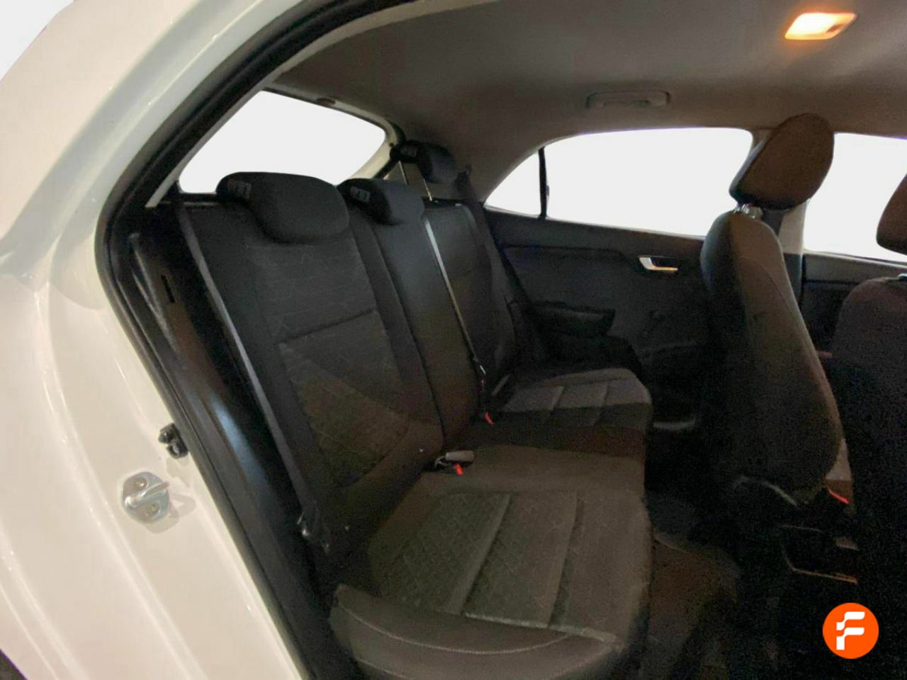 Foto Kia Rio 18