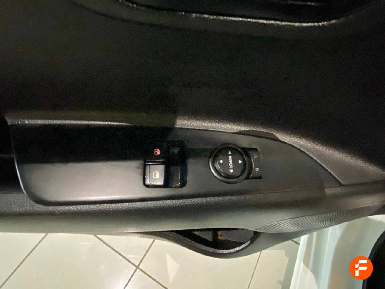 Foto Kia Rio 20