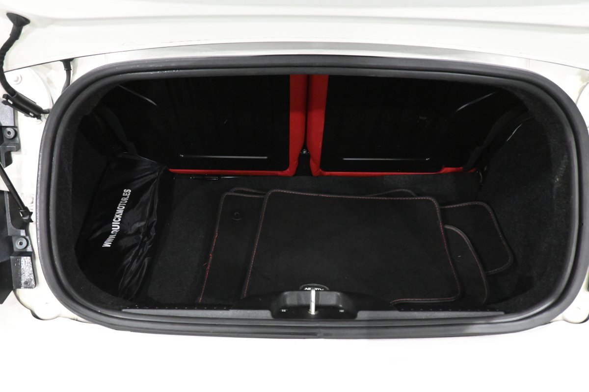 Foto Abarth 500C 7 Foto Abarth 500C 7