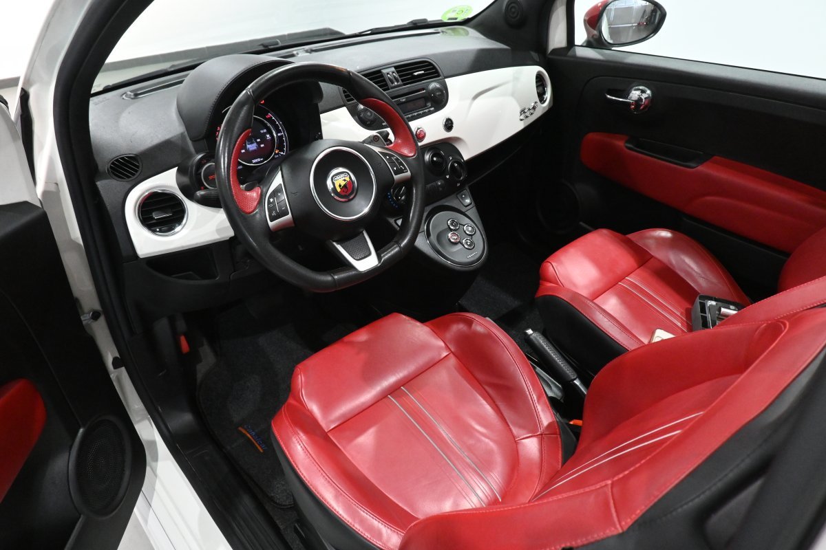 Foto Abarth 500C 8 Foto Abarth 500C 8
