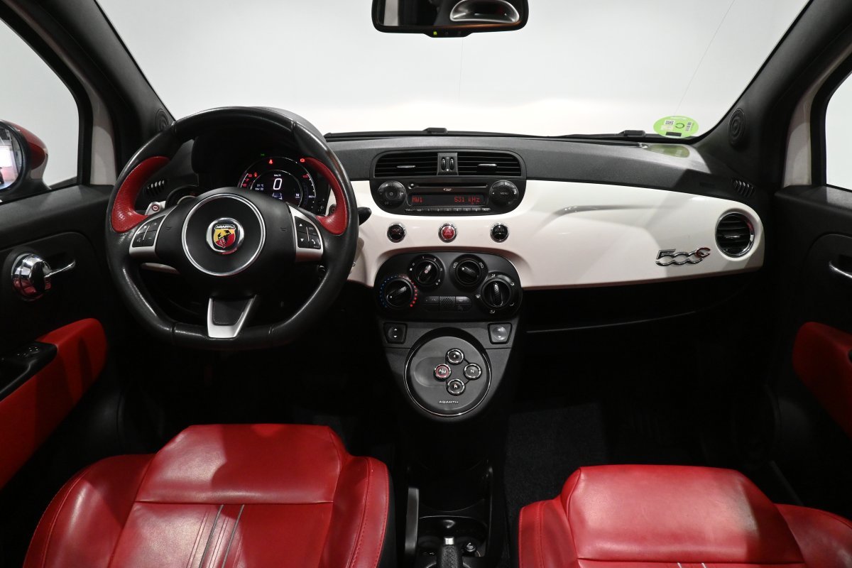 Foto Abarth 500C 9 Foto Abarth 500C 9
