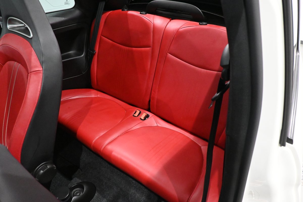 Foto Abarth 500C 12 Foto Abarth 500C 12