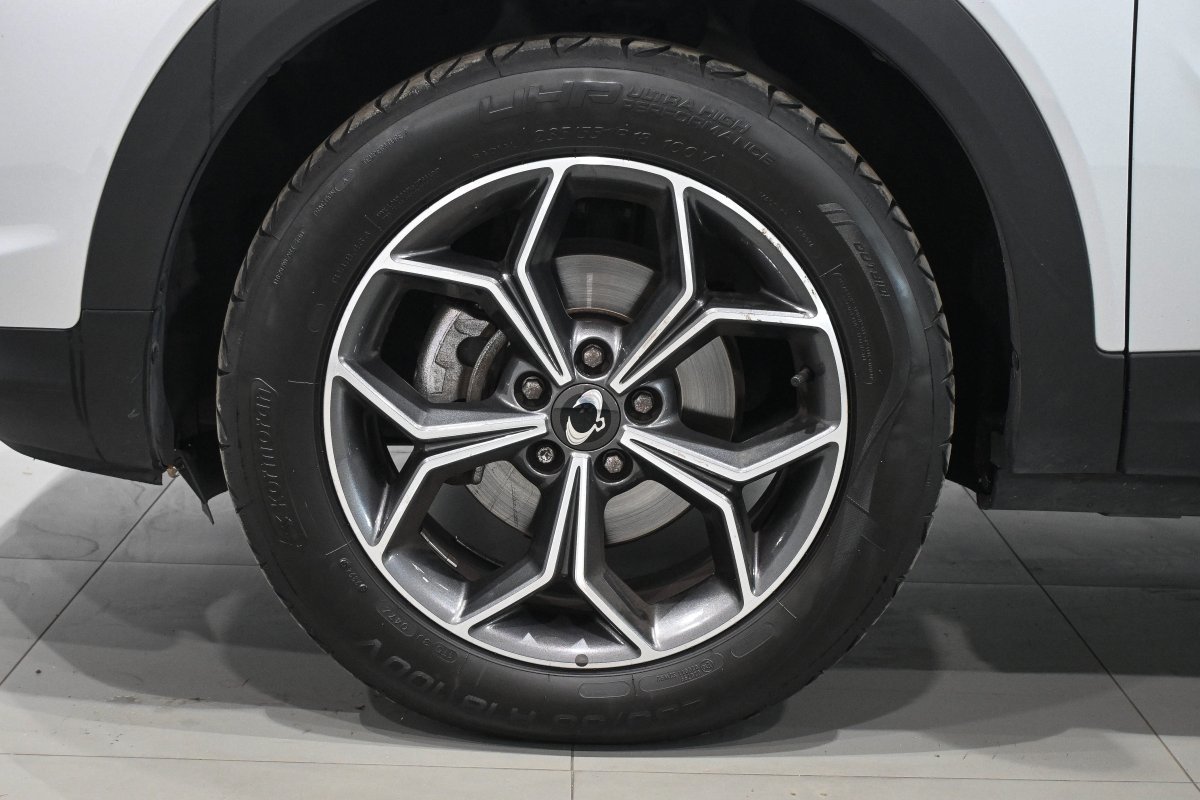Foto SsangYong Korando 35