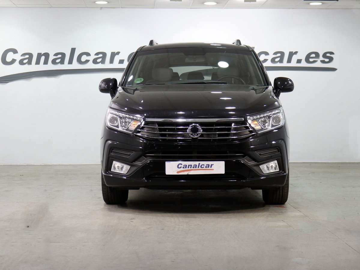 Foto SsangYong Rodius 2