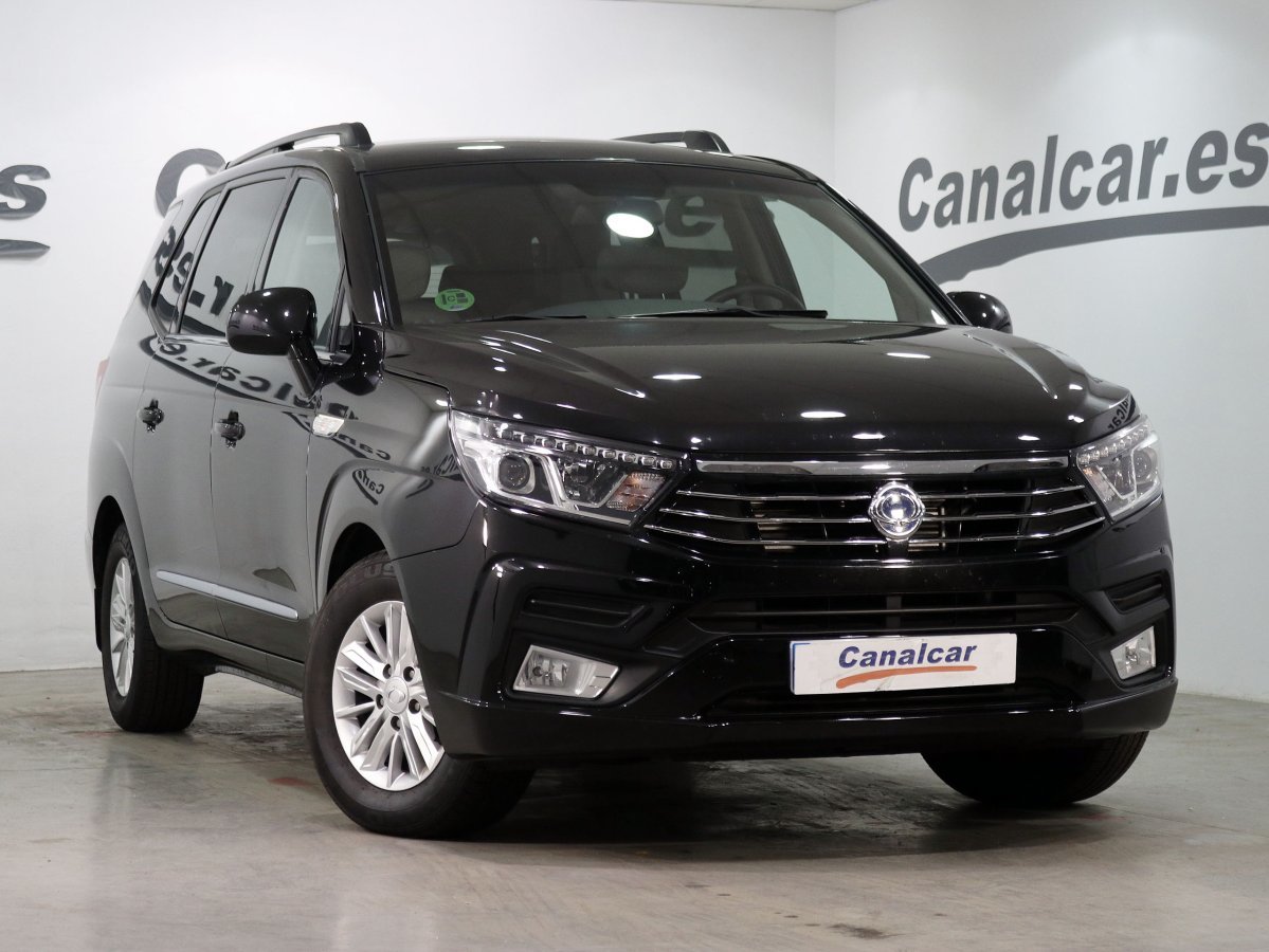 Foto SsangYong Rodius 3