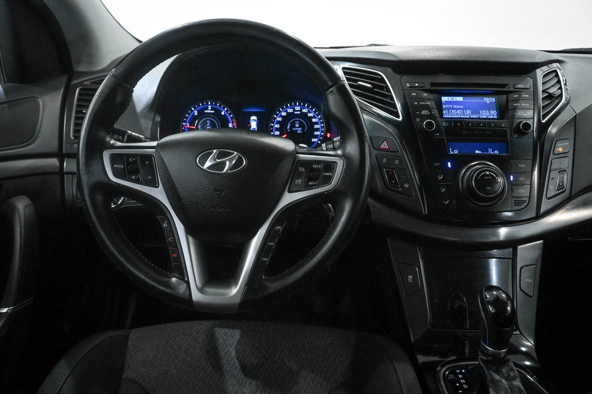 Foto Hyundai i40 17
