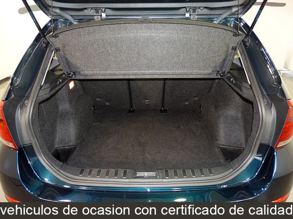 Foto BMW X1 8